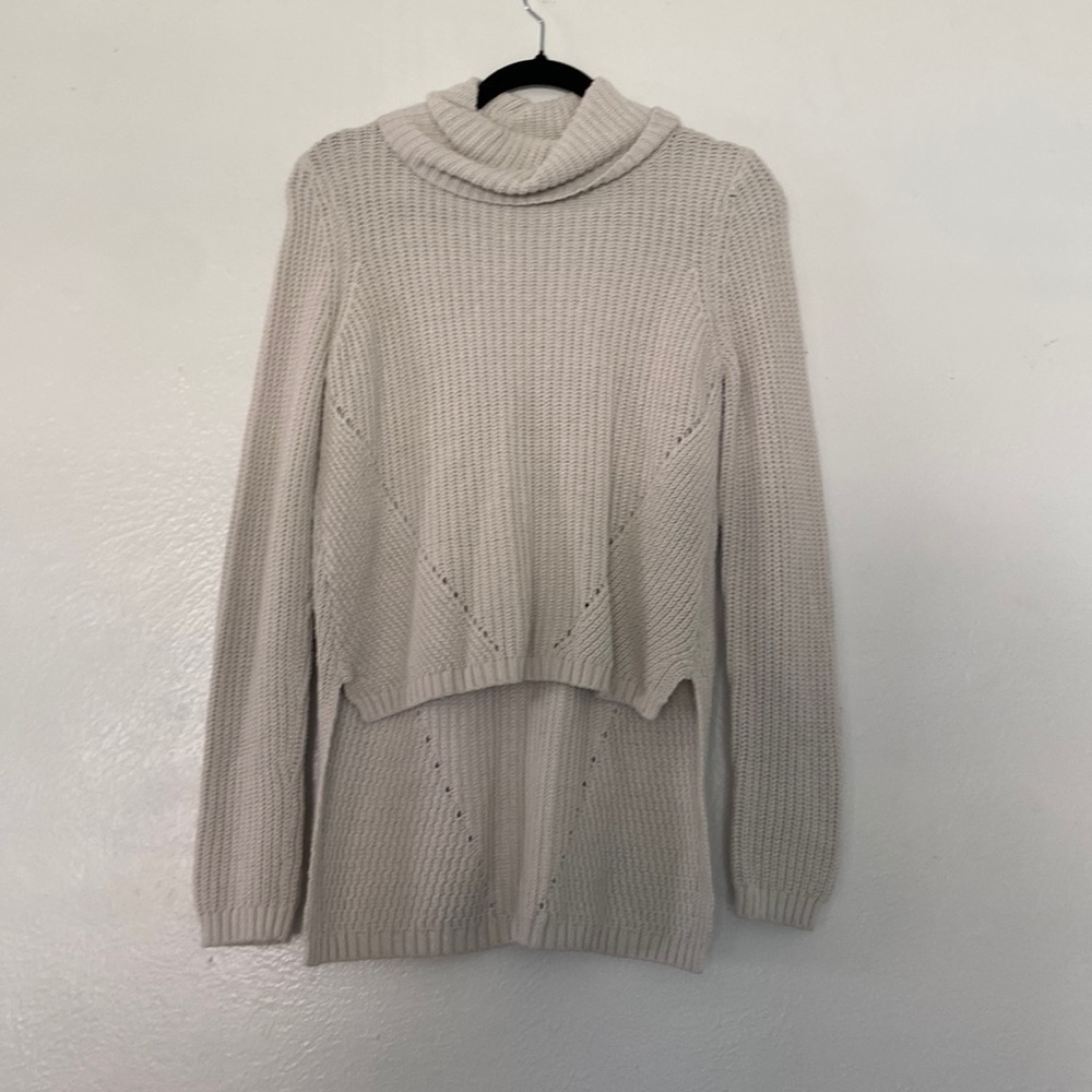 Anthropologie MOTH Cream‎ Turtleneck Sweater